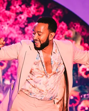 John Legend Newark